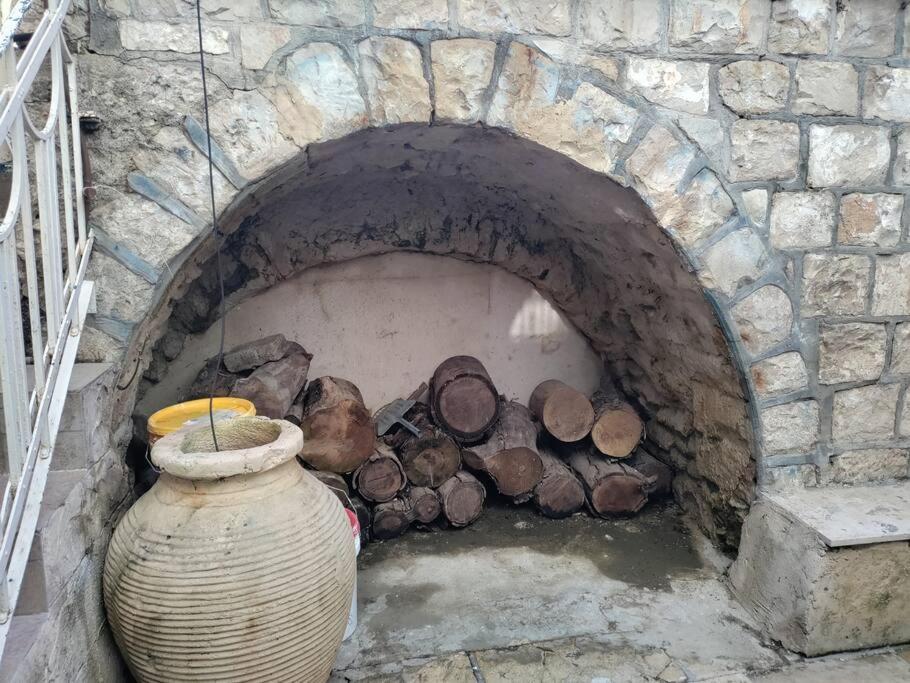 שלווה בעיר העתיקה - Peace In The Heart Of The Old City 萨法德 外观 照片